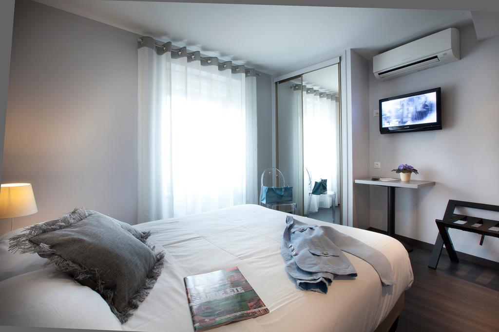 Logis Hotel - Restaurant - Spa - Le Relais De Farrou 빌프랑슈 뒤 루에르그 외부 사진